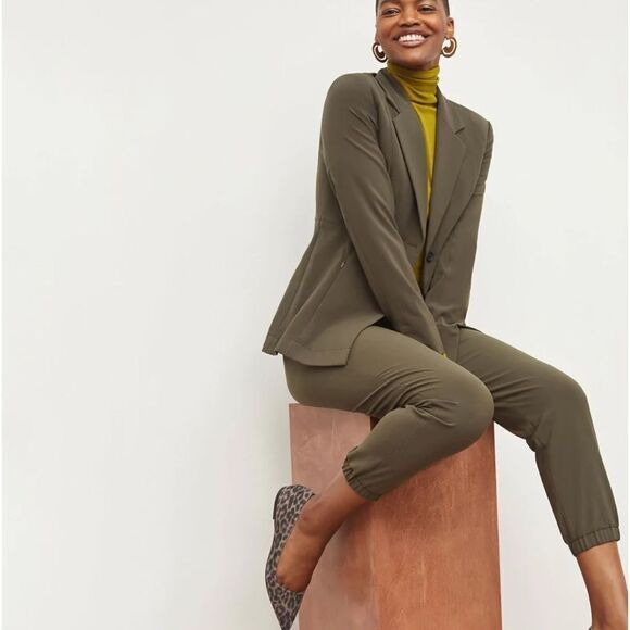 M.M LAFLEUR The Delaney Jogger - OrigamiTech Olive XS NWT in packaging - Picture 6 of 14